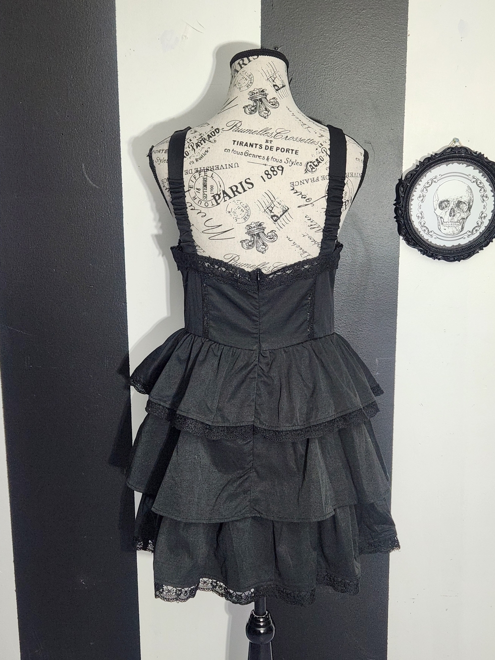Gothic Black Ruffled Mini Dress - Picture 4 of 6